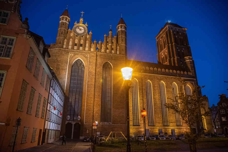 Polonia - Gdansk 050 - basílica de Santa Maria.jpg